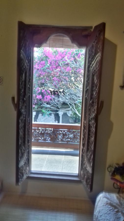 Shalana Homestay- Formerly Teka Teki House Wisma tamu Seminyak (Bali)