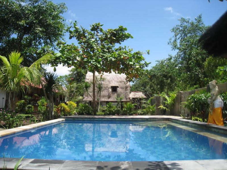 Bunda 7 Holiday park 2*