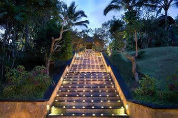 Hanging Gardens Of Bali Resort