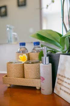 Nyanyi Sanctuary By Ini Vie Hospitality Villa Tanah Lot (Bali)