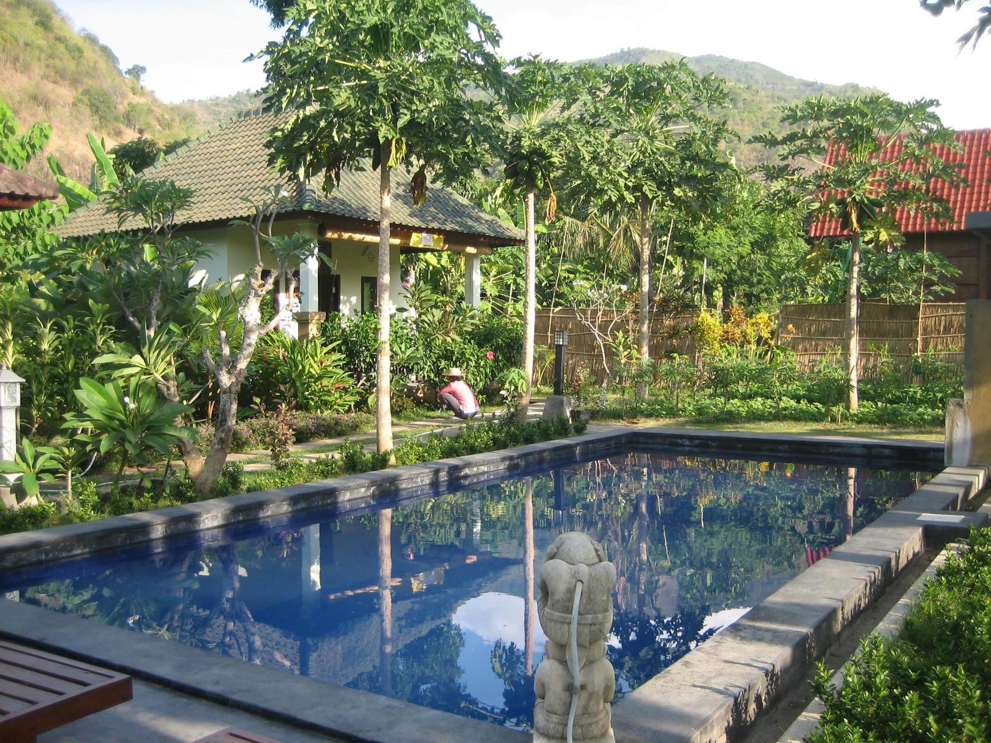 Harmony And Taman liburan 2*