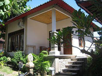 Holiday park Double One Amed (Bali)