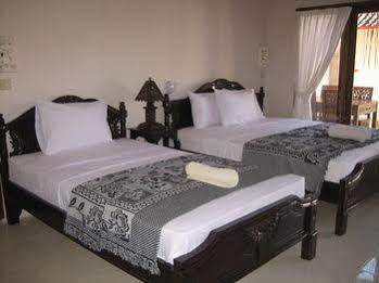 Double One 4* Amed (Bali)