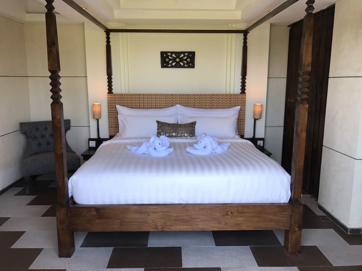 Anshel Hotel 3*