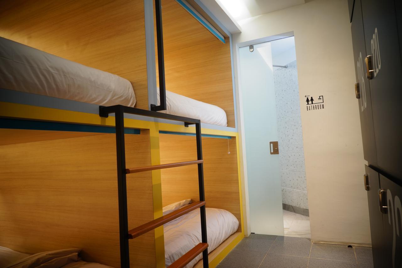 Hostel Borough Capsule Bali Legian (Bali)
