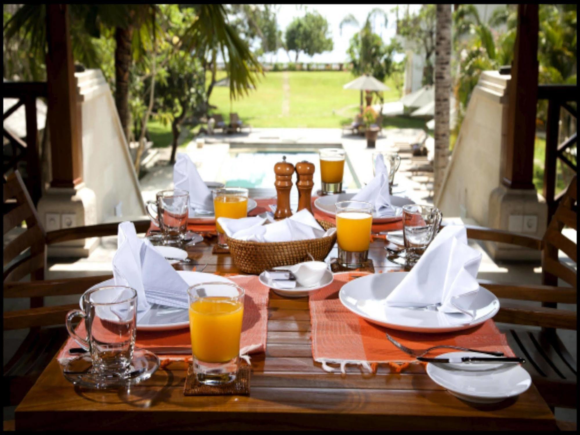 Holiday park Avillion Cinta @sanur, Bali