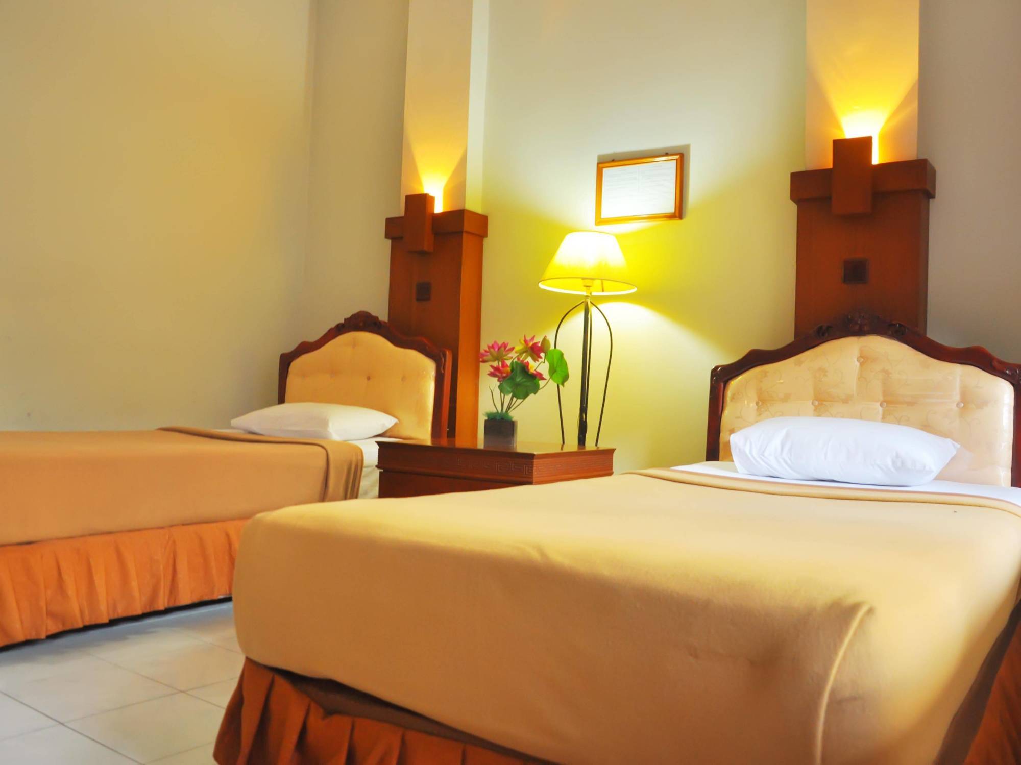 Jesens Ii Hotel 3*
