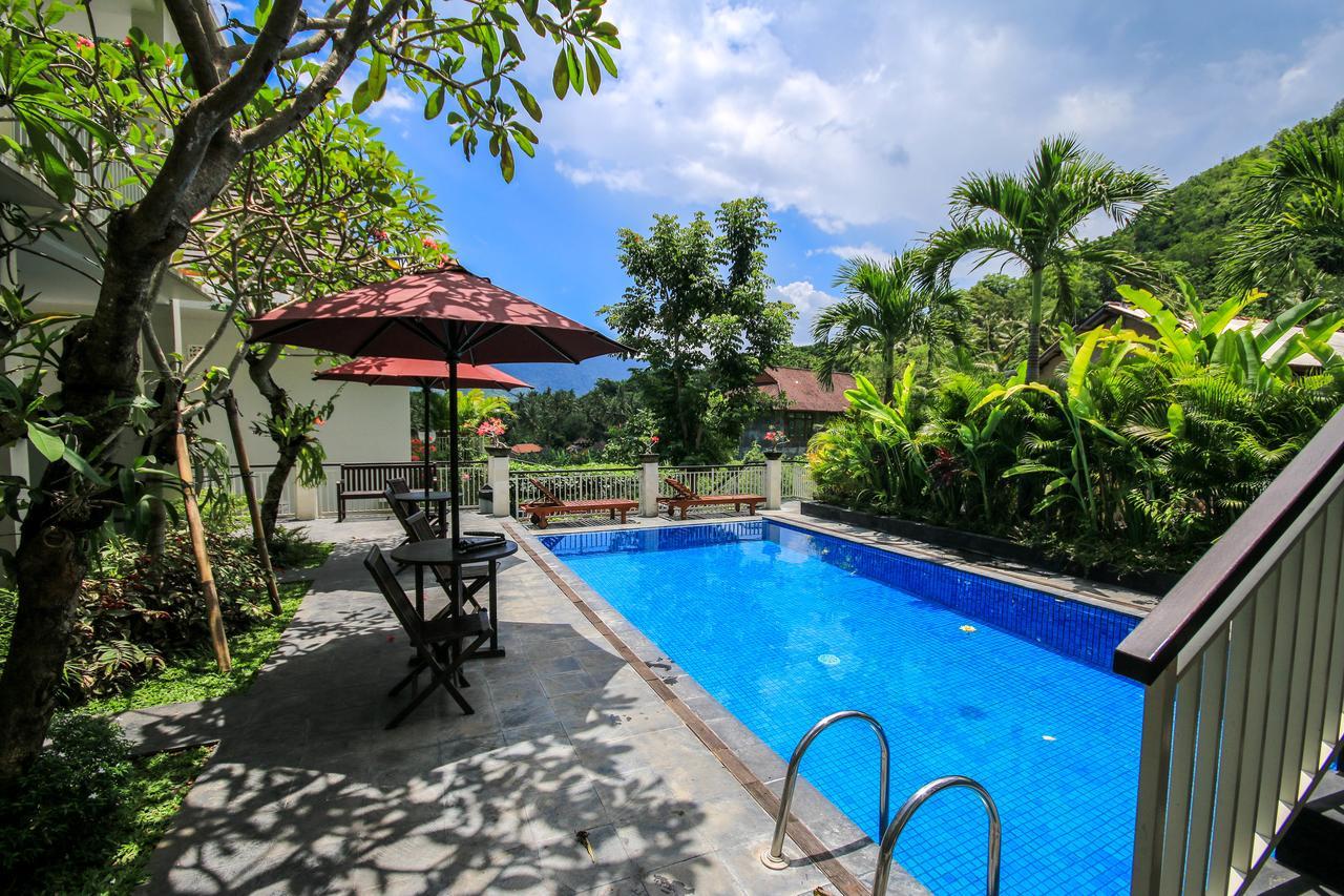 Hotel Dewi Padangbai