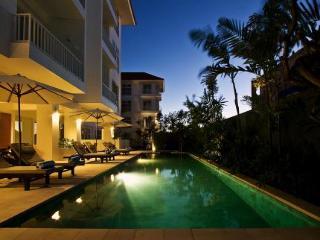 Sunset And Condotel Aparthotel Kuta (Bali)