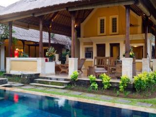 Rumah Bali Resort 4*