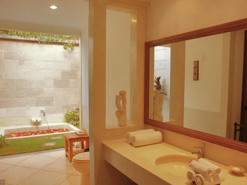 Kecapi * Seminyak (Bali)
