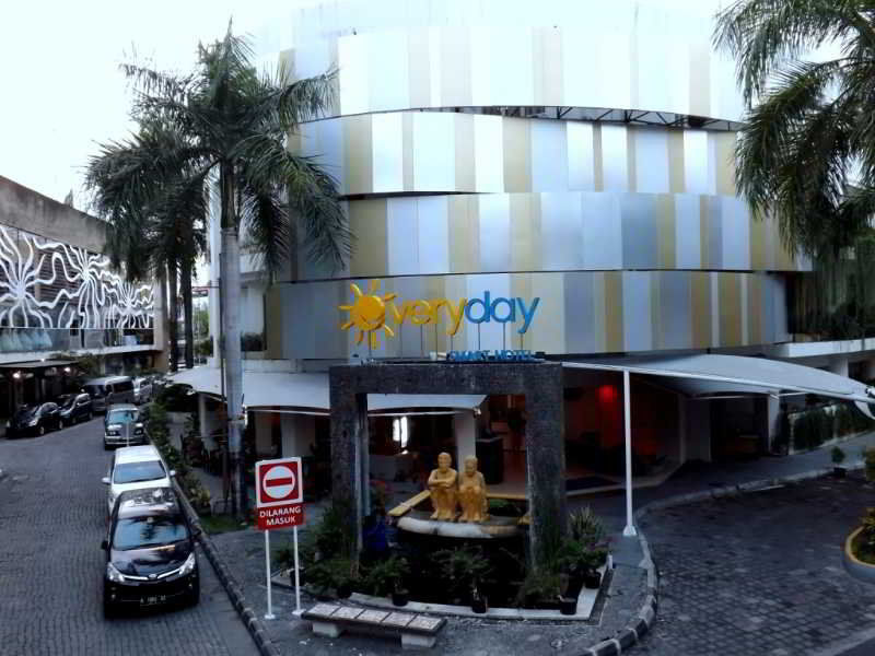 Everyday Kuta Hotel 3*