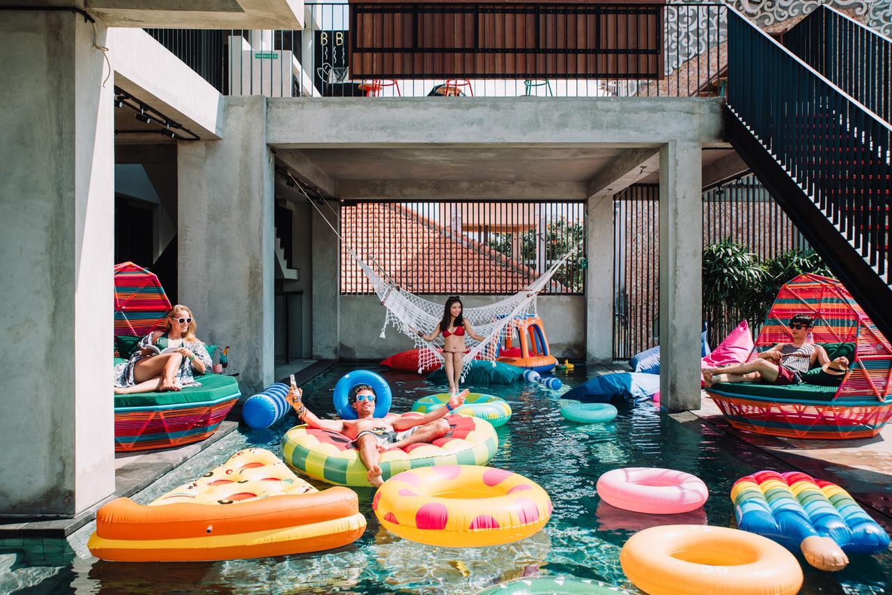 Cara Cara Hotel