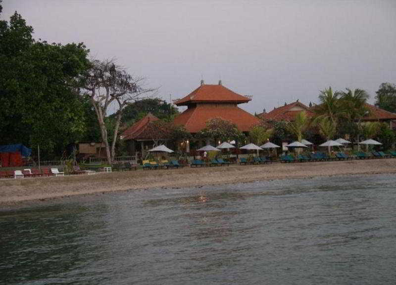 Shanti Front Hotel Sanur (Bali)