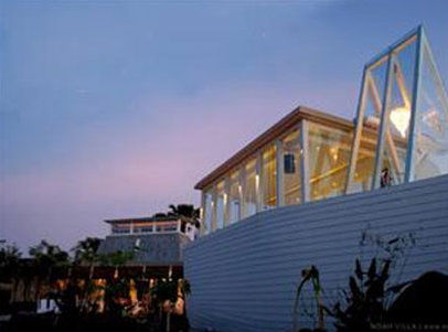 Noah And Chapel Villa Jimbaran (Bali)