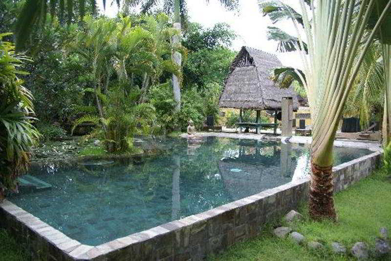 Sari Pemuteran (Bali)