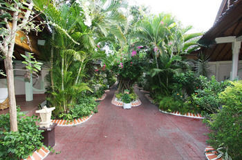 Pondok Bambu Dive 3*