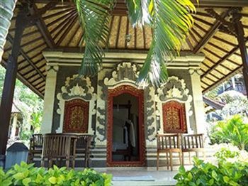 Coral Bay Hotel 3*