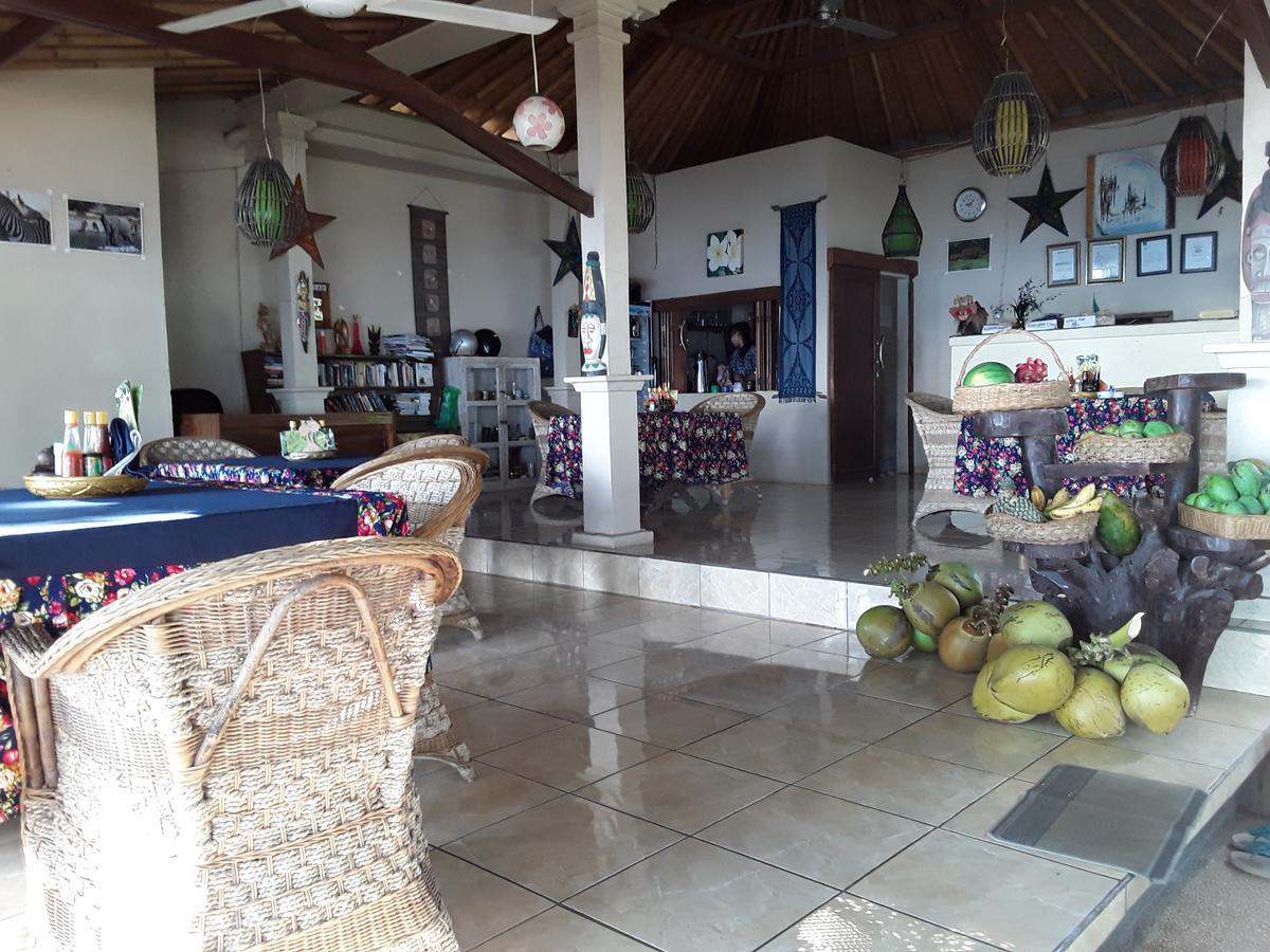 Blue Star & Cafe