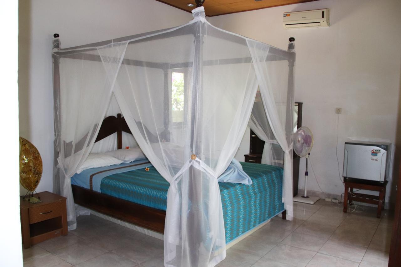 Lodge Blue Star & Cafe Amed (Bali)