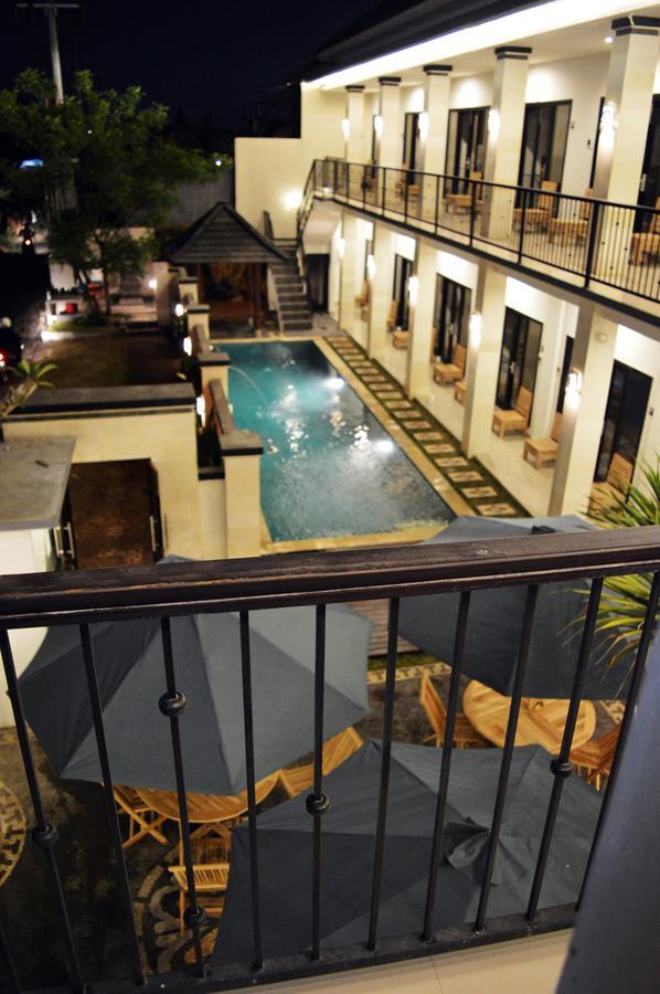 Hotel Tirtha
