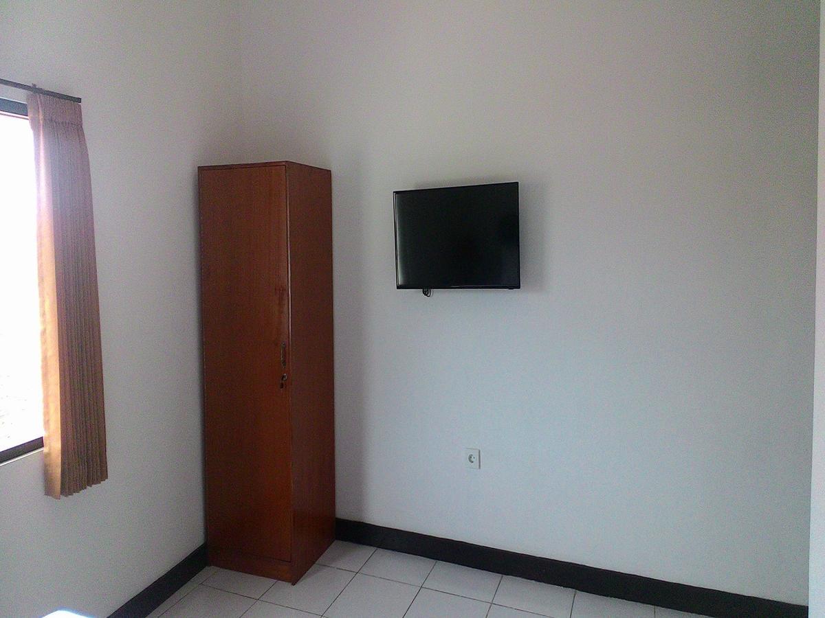 Bed & Breakfast Sari 2*