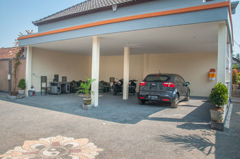 Bakti By Kamara Holiday park 2*
