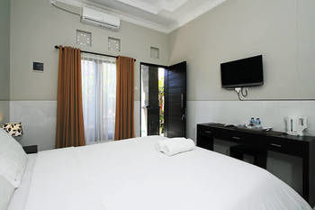 Wana Kubu Homestay Kuta (Bali)