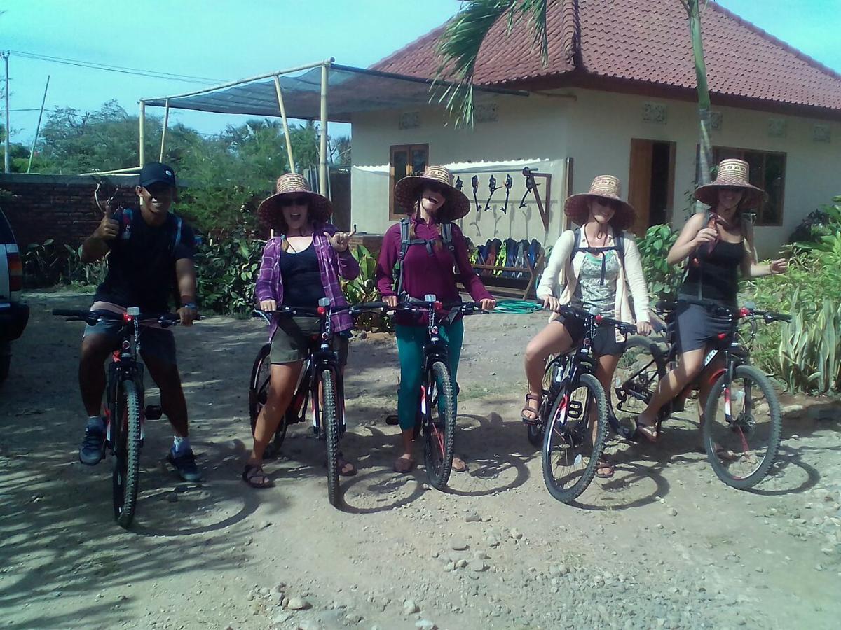 Batu Ampar Menjangan Resor
