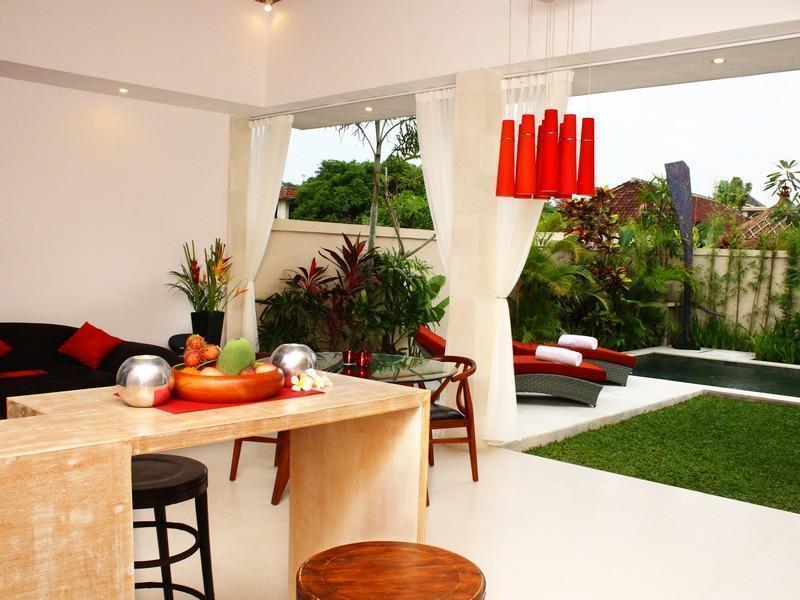 Briana By R Us * Seminyak (Bali)