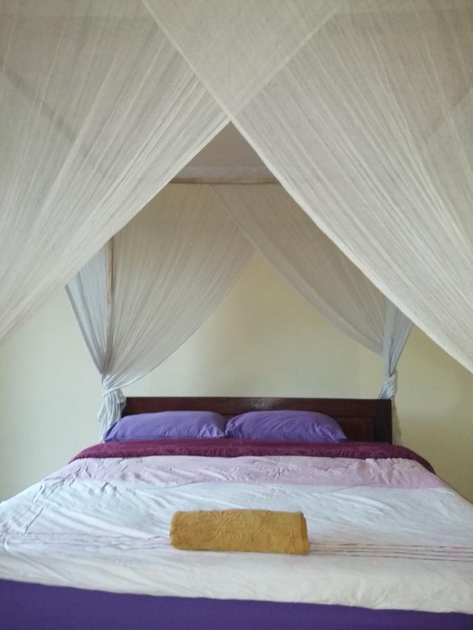 Bed & Breakfast Surya *