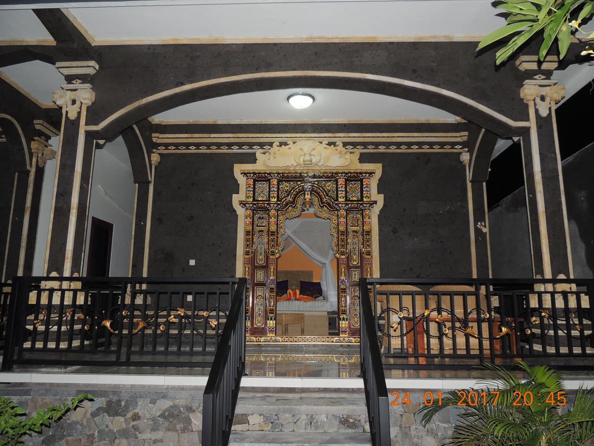Bed & Breakfast Romance House *