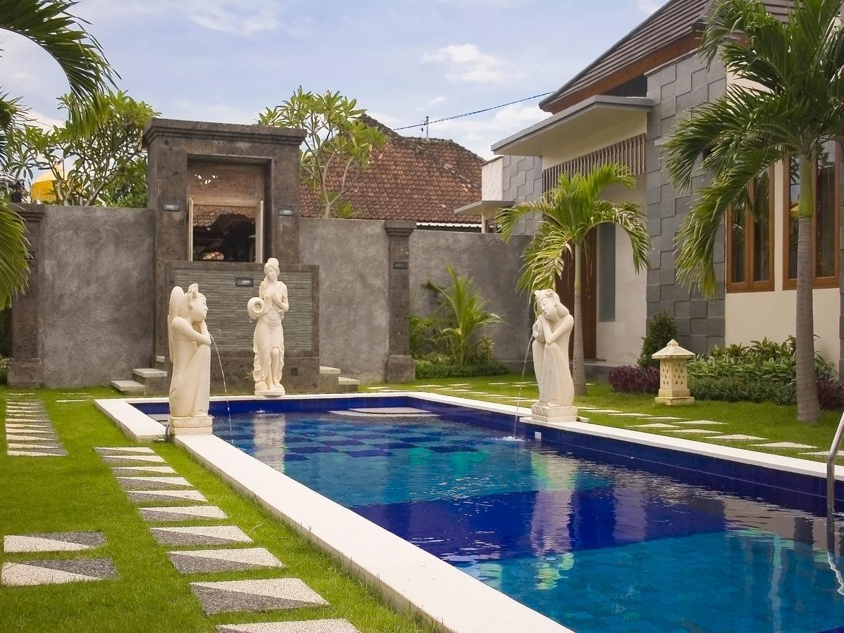 Bed & Breakfast Kubu Daton 3*