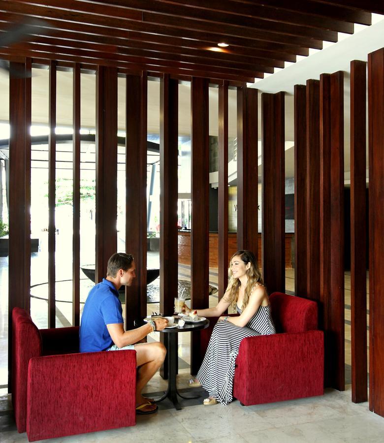 Hotel By Watermark And 4*