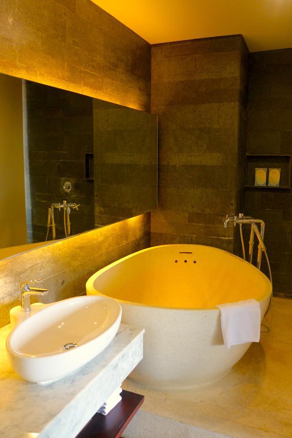 Hotel By Watermark And 4*