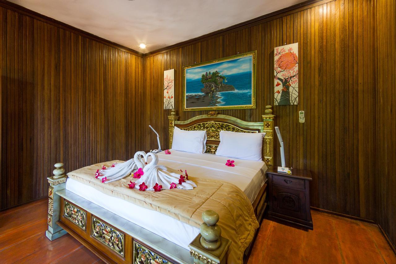 Hotel Oasis 3*