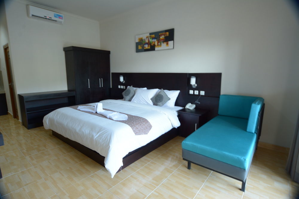 Hotel Oyo 3950 The Ratna 2*