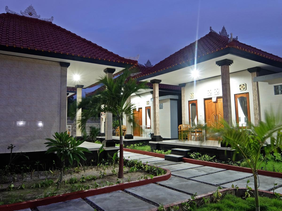 Wisata Widi * Nusa Lembongan (Bali)