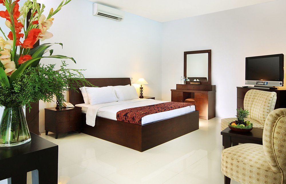 The Radiant & 3* Tuban (Bali)