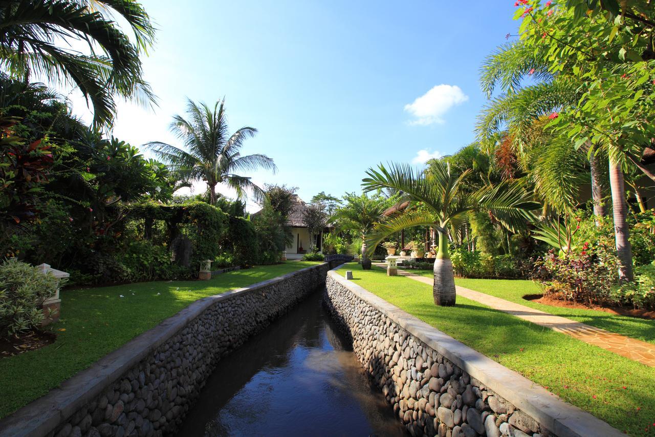 Bunga Melati * Banjar (Bali)