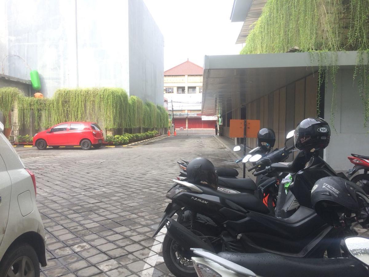 Urban Styles Hitz Kuta Hotel Kuta (Bali)