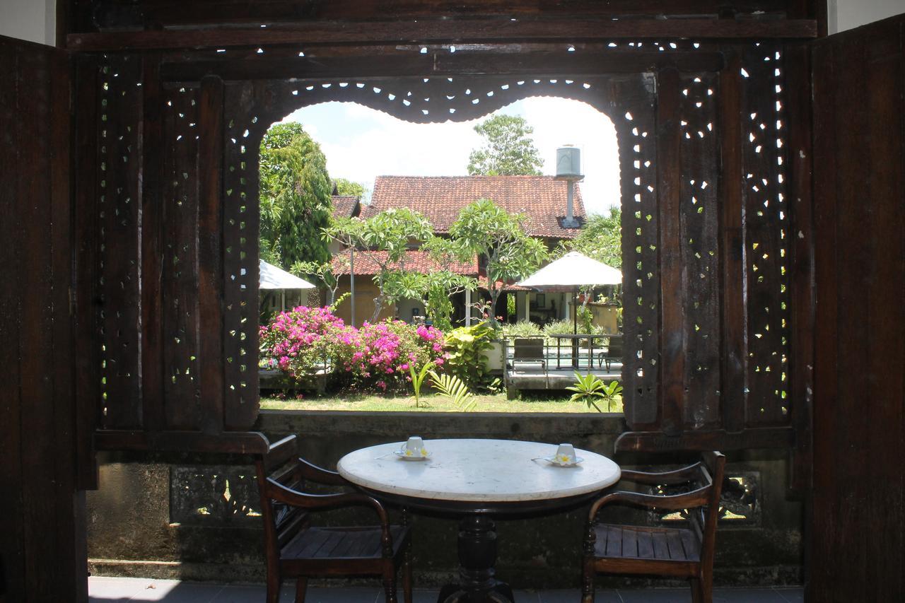 Puri Kutat Lestari Guest house *