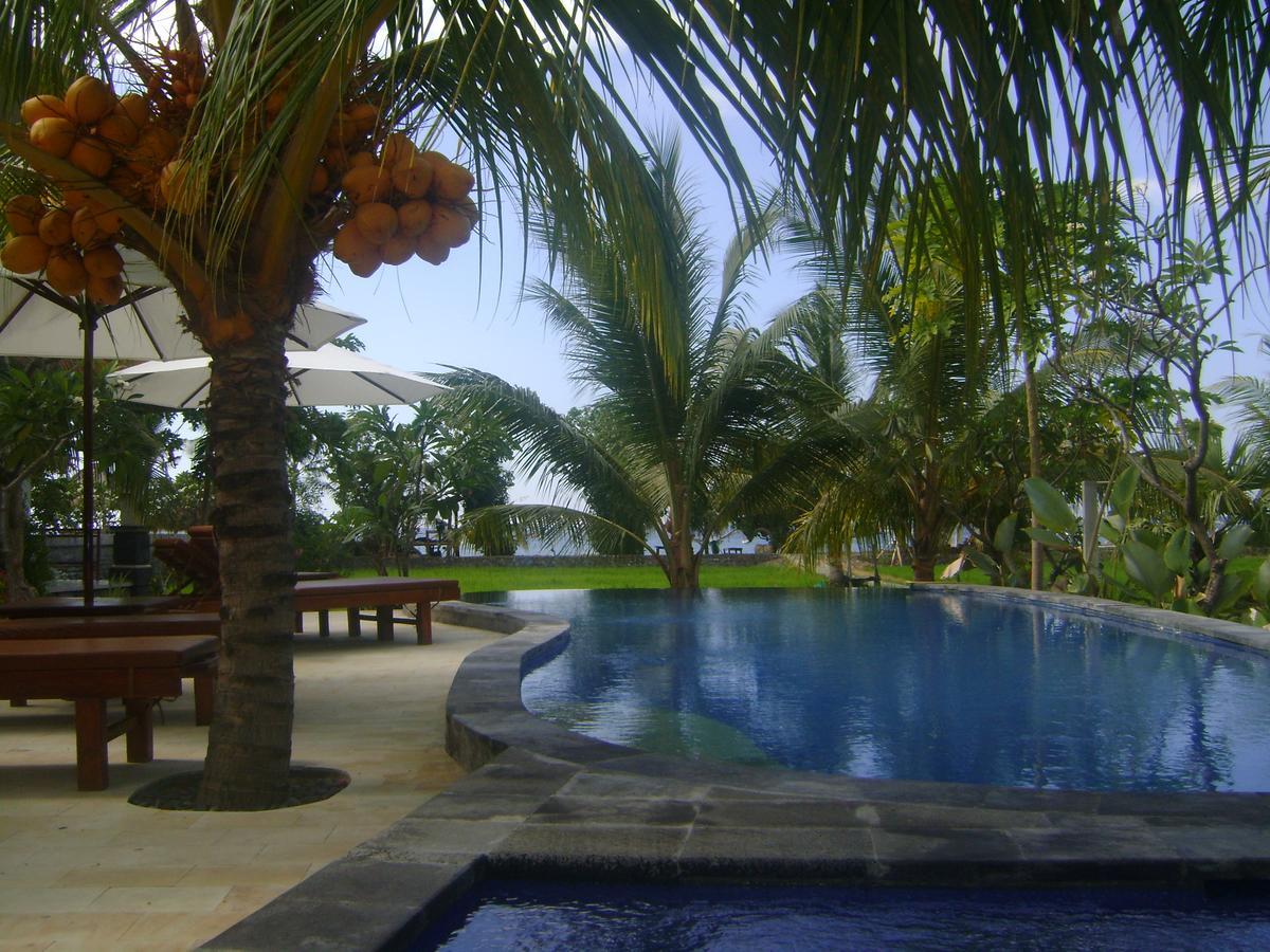 Mangga Beach Guest house 3*