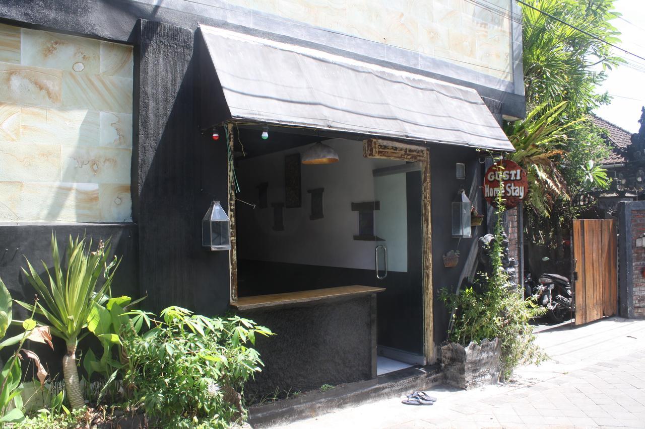 Gusti Homestay