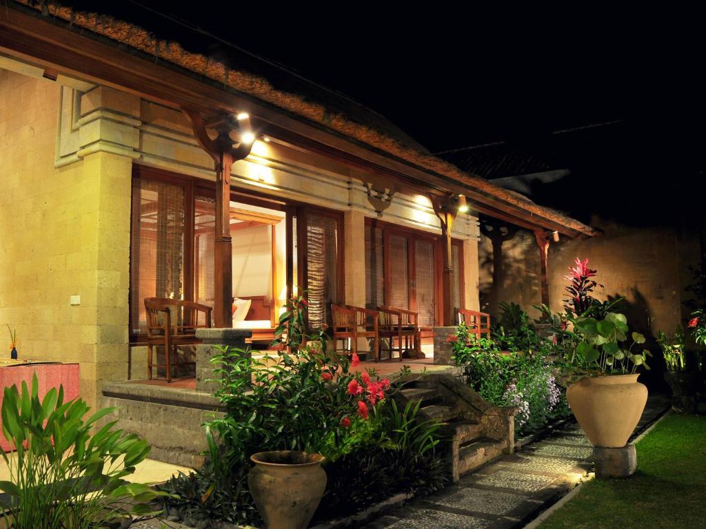 Puri Bagus Hotel