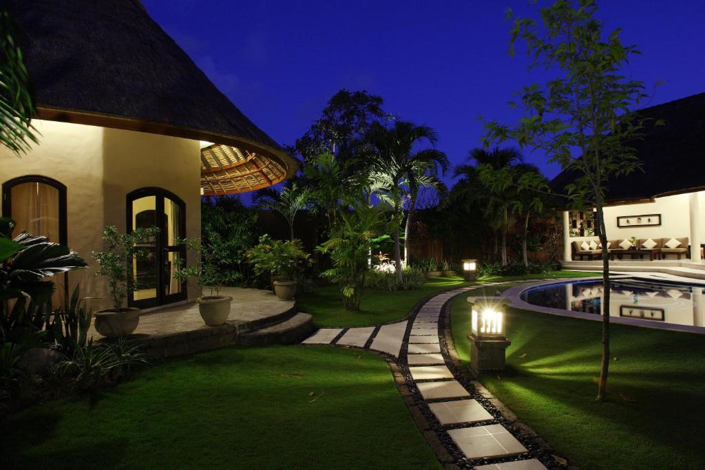 The Dusun *