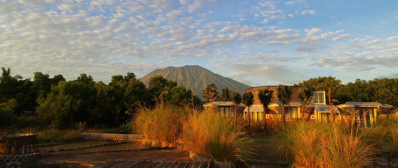 Bali Umah Tinjung Tulamben (Bali)