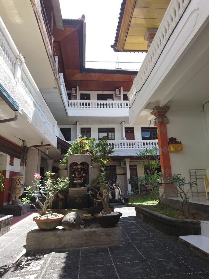 Bali Dwipa * Kuta (Bali)