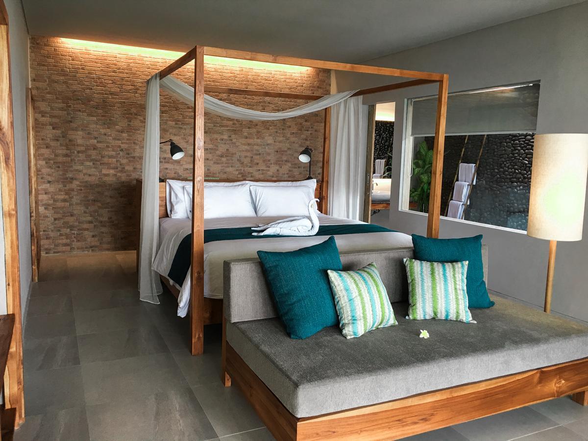 Umadewi Surf & Retreat Hotel Pulukan