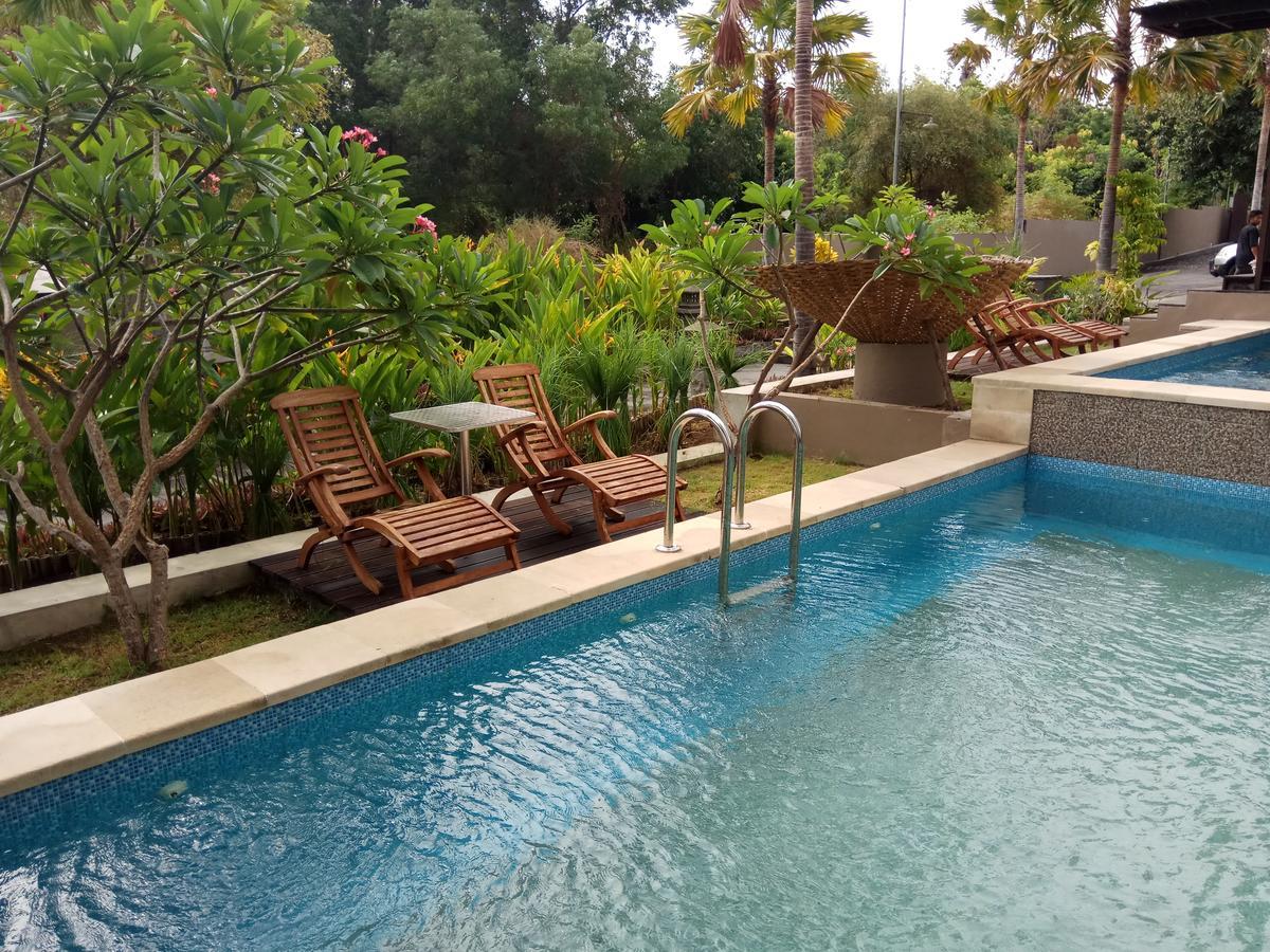 Hotel Bali Umah Tinjung 3*